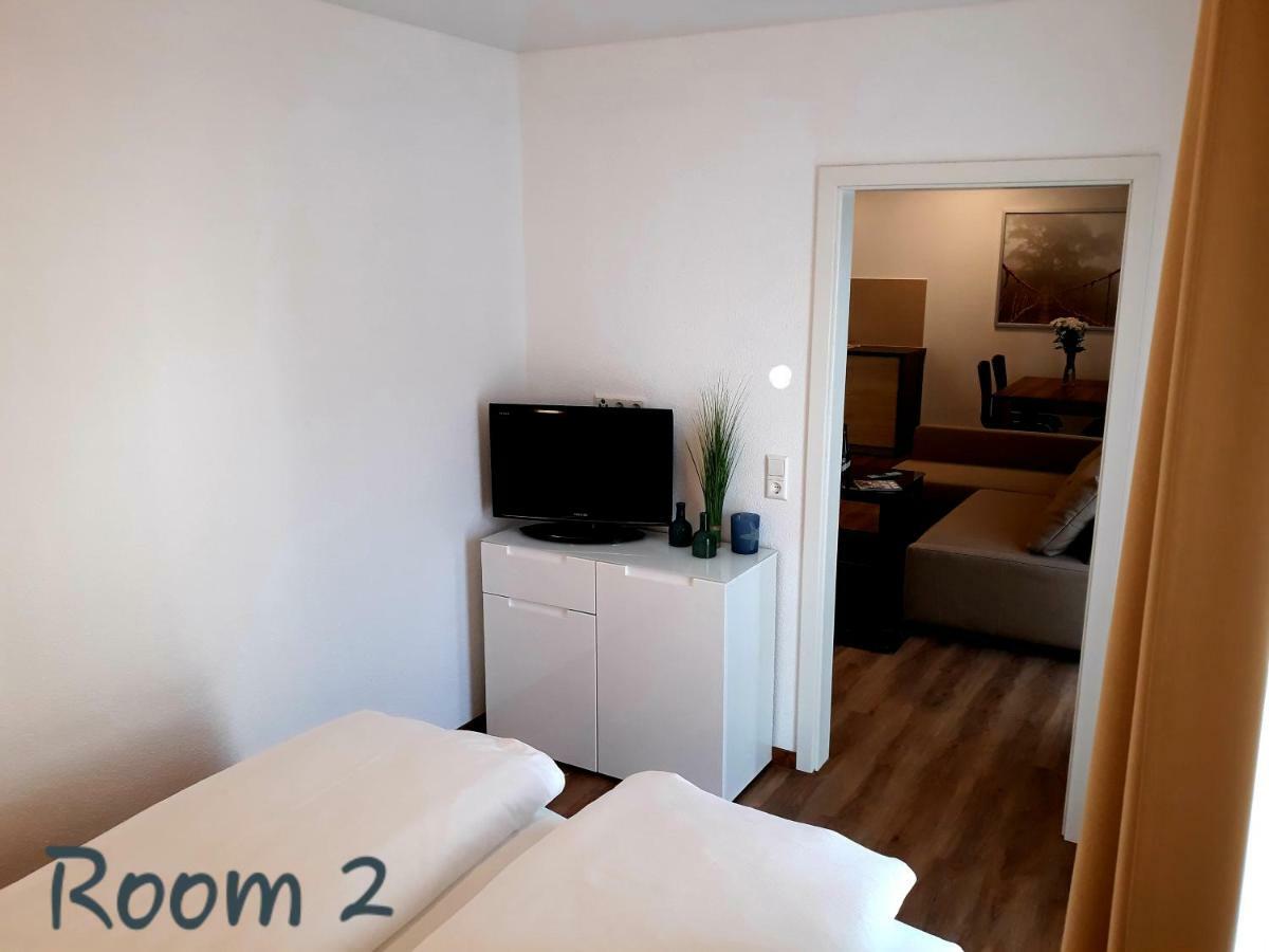 Modernes Apartment Metzingen Mittelstadt Esterno foto