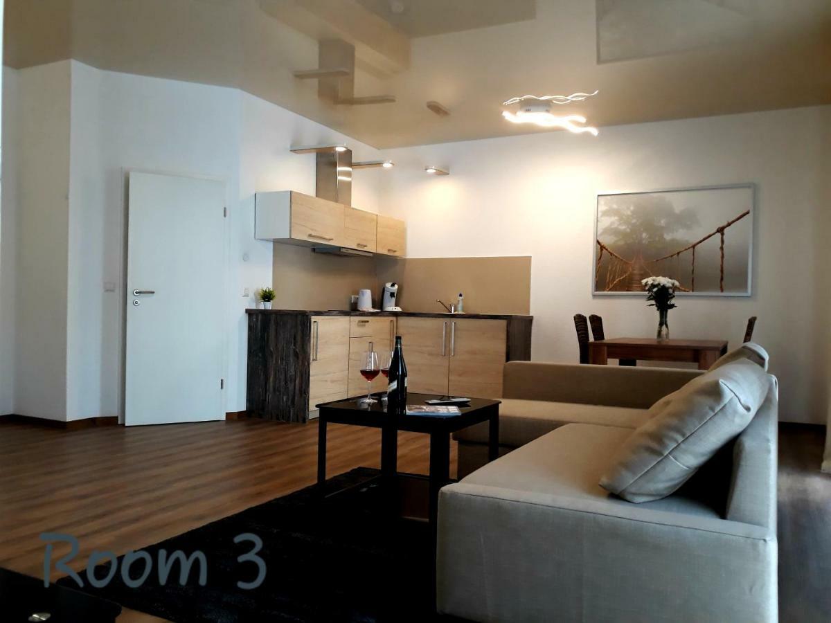 Modernes Apartment Metzingen Mittelstadt Esterno foto